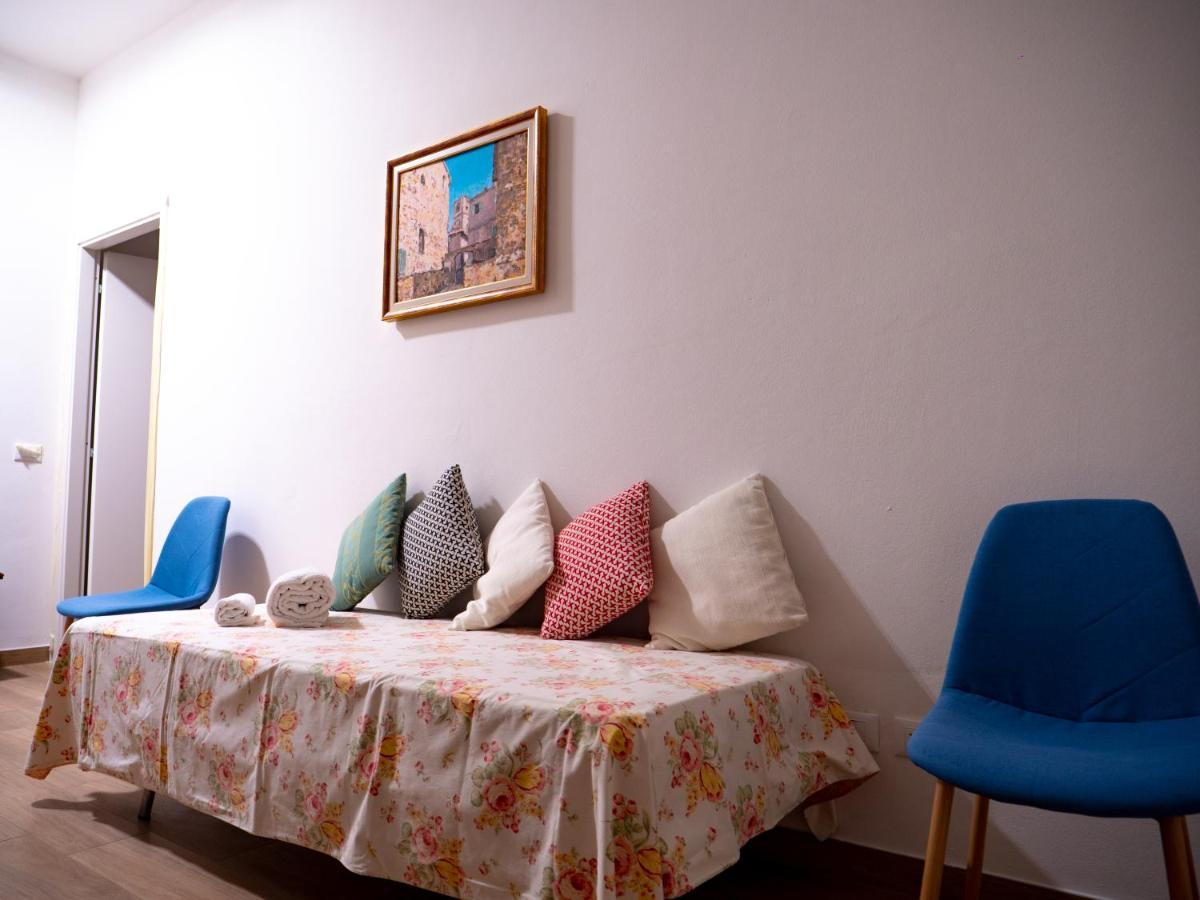 Wolly's Apartment *
